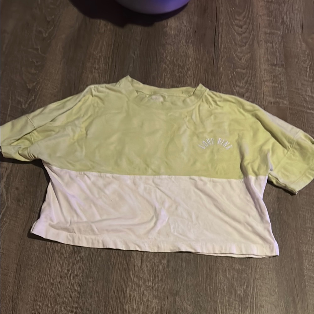 PINK Victoria's Secret Women's green and White Crop Top